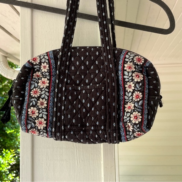 Vera Bradley Bag 10 X 8 - Picture 2 of 4